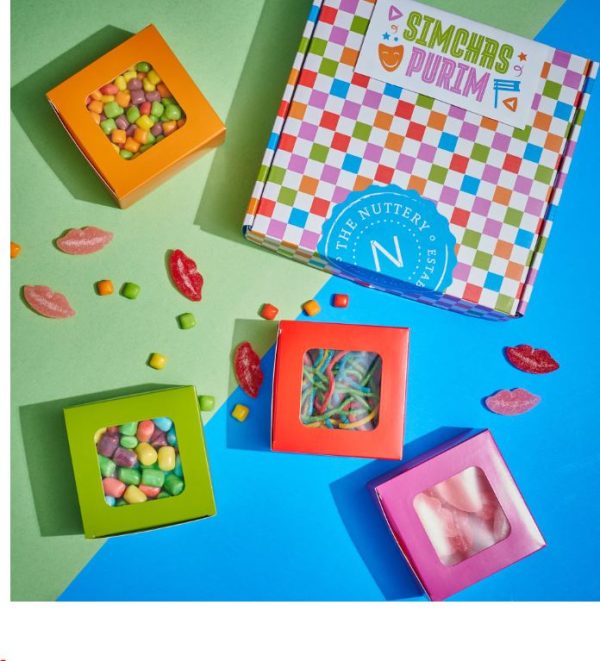 IT'S PARTY TIME GIFT BOX