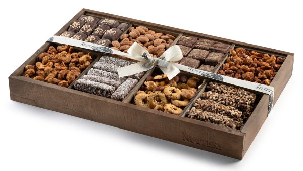 Chocolate & Nuts 8 Section Gift Tray- Medium